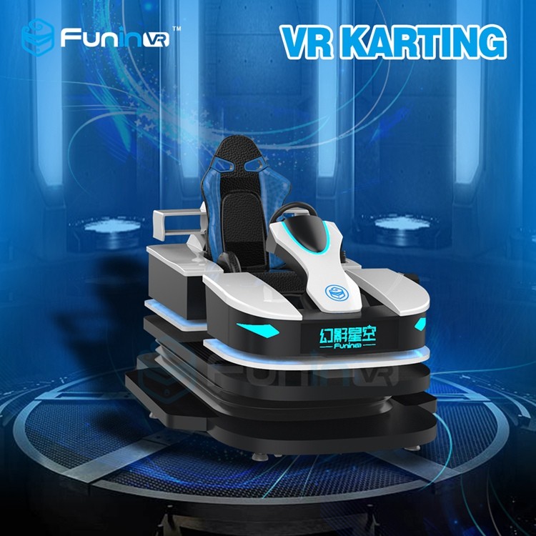 Conducción de automóviles de Vr de la tecnología de los simuladores de la realidad virtual compitiendo con las máquinas de juego del simulador